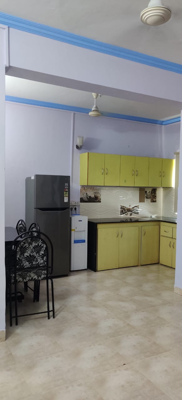 2bhk apartment with kitchen