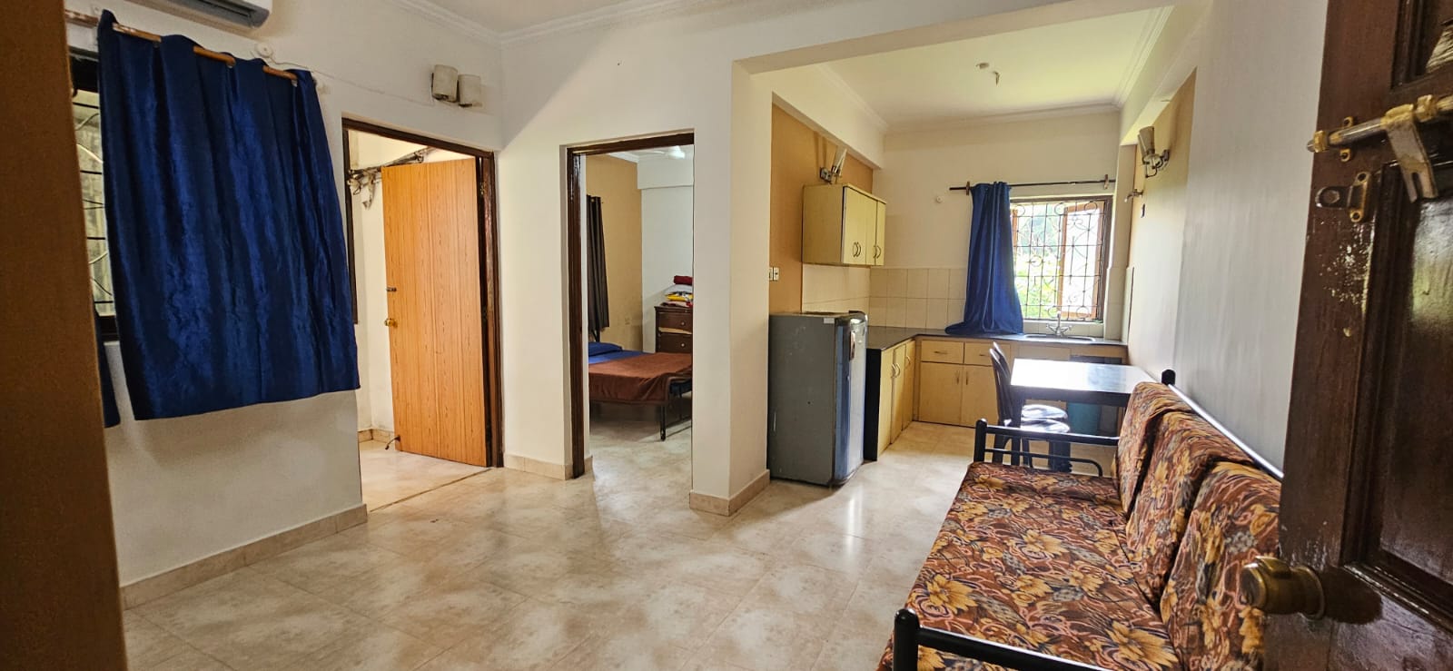 1bhk apartment with kitchen